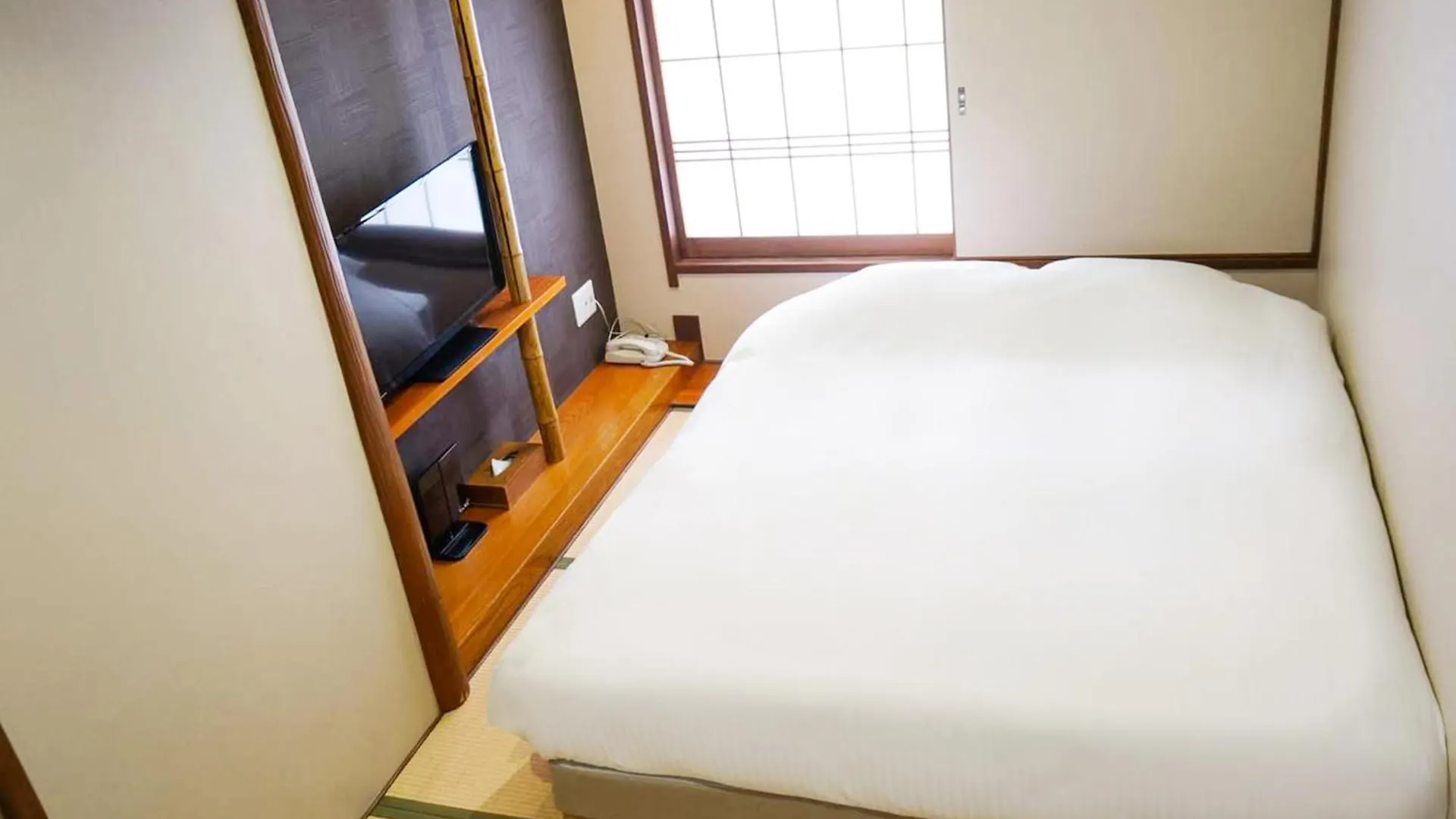 Kobe Port Tower Hotel